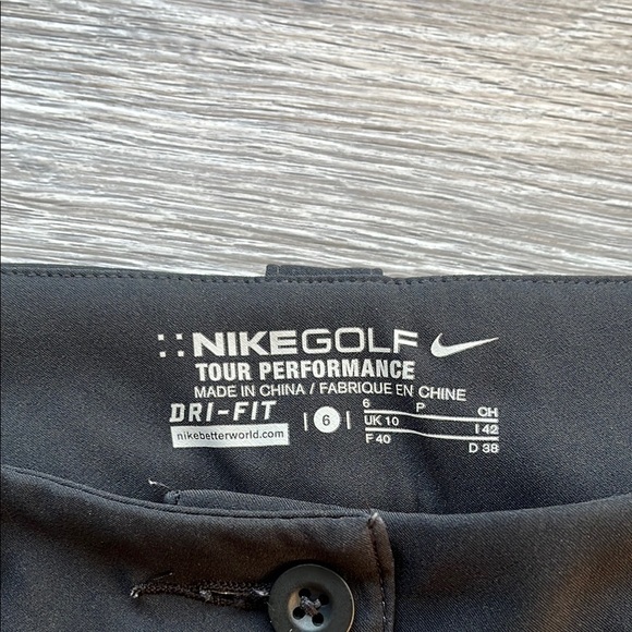 Nike Black Skorts Tailored Fit DRI Fit Golf Skort Sizes 6 - Picture 2 of 8